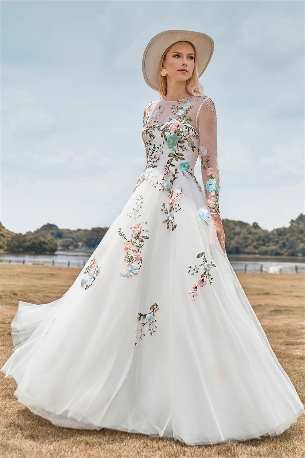 A-Line Tulle Wedding Dresses Floral Fabric Elegant Long Dress Zipper Back