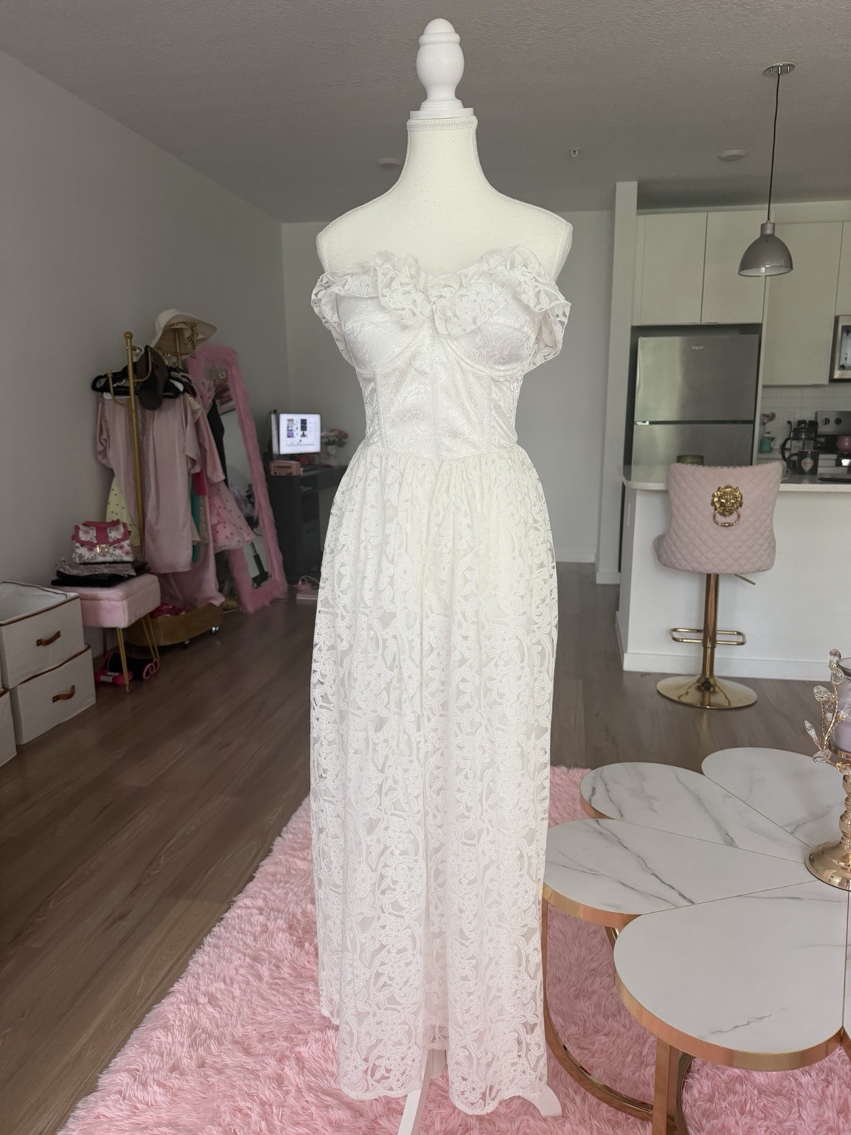 Tailored White Lace Off Shoulder Long Sleeve A-Line Full-Length Dress M