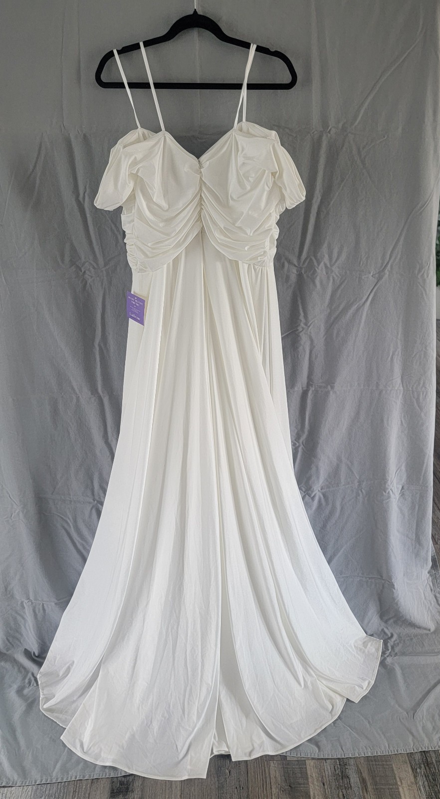 NWT Ladivine By Cinderella Divine WN315 Off-White Wedding Dress Size 18