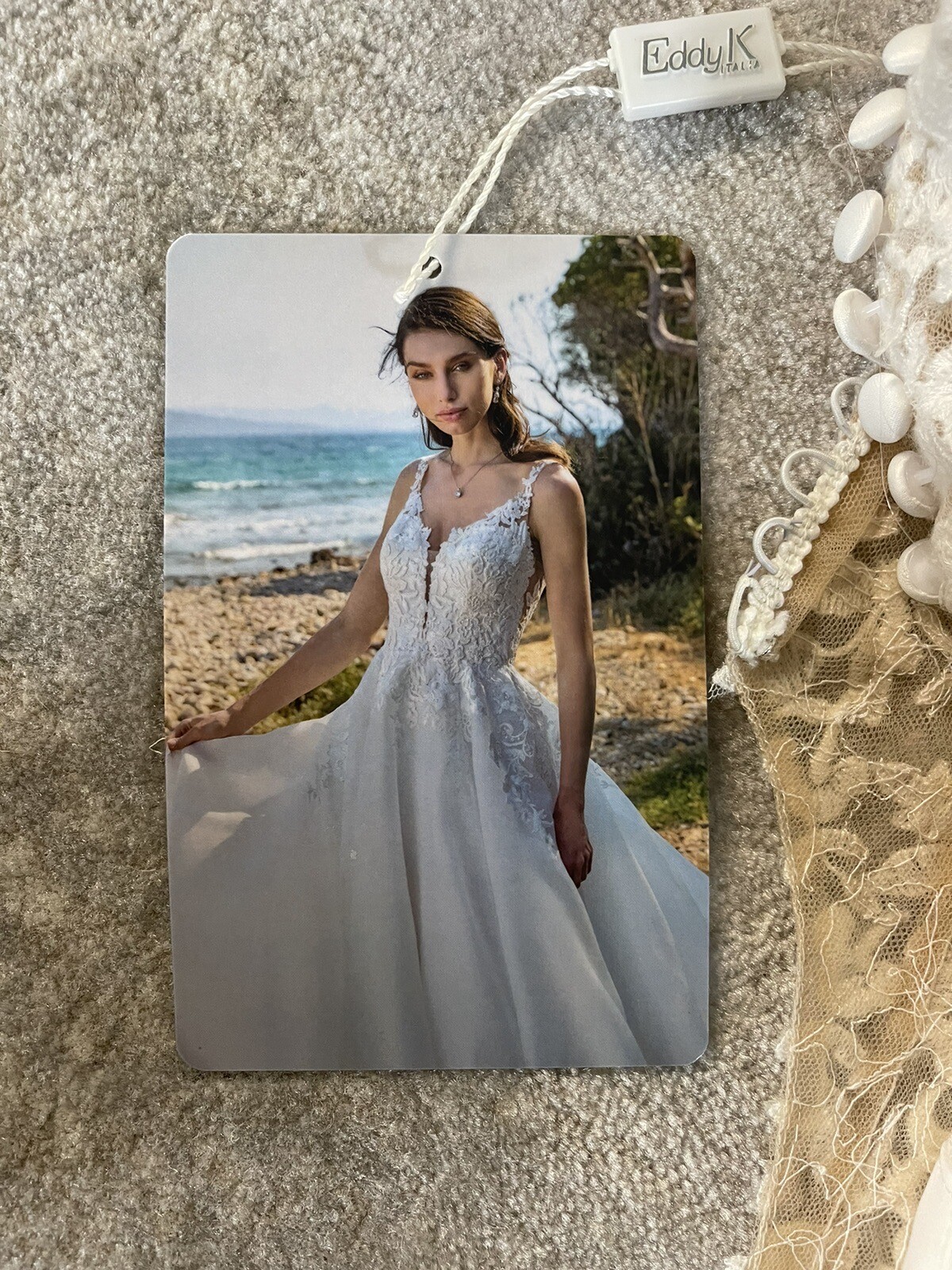 Dream Wedding Dress Ivana | DR2256 Lace, Organza, buttons along train, pockets
