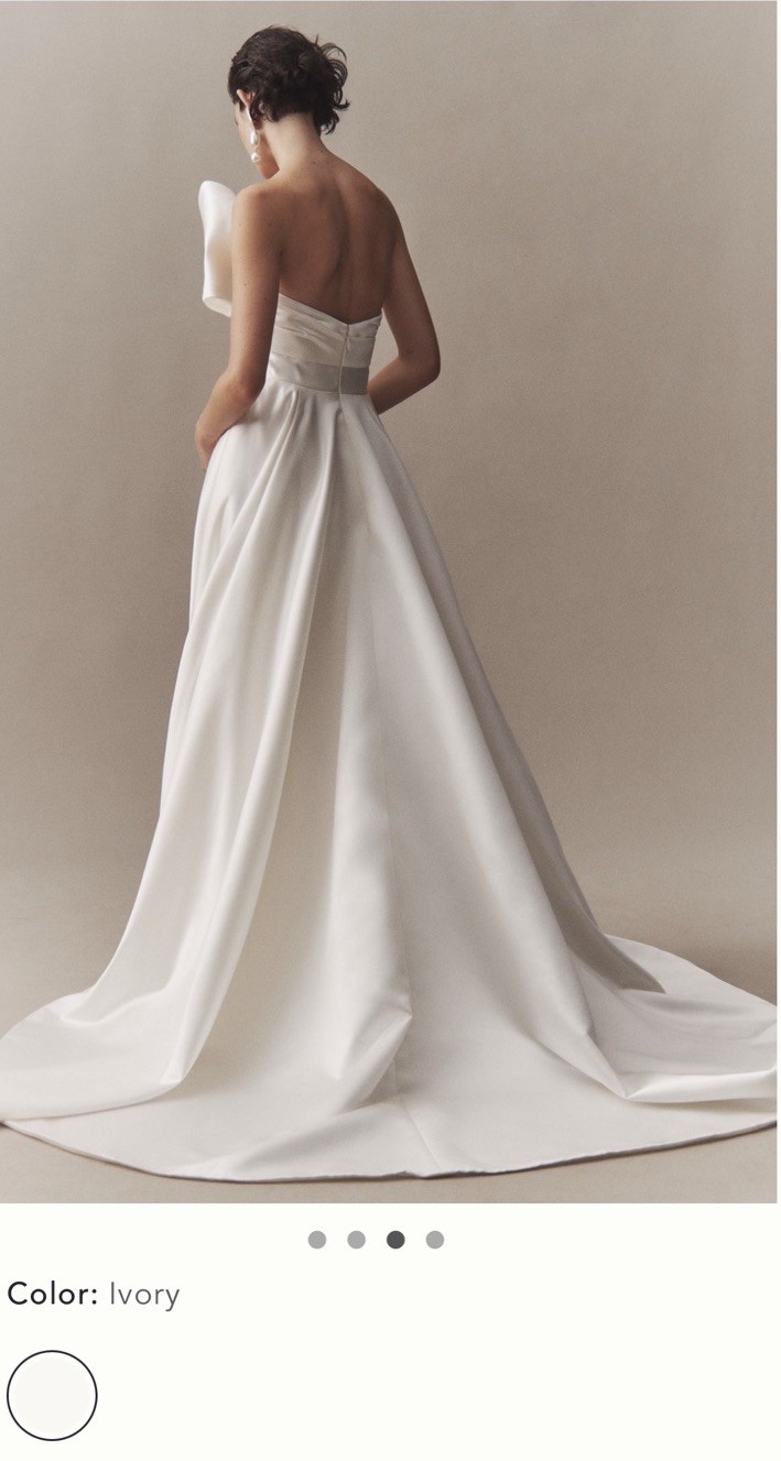 Wtoo by Watters Nanette Strapless Ivory Bow Front Ball Gown Wedding Dress 6