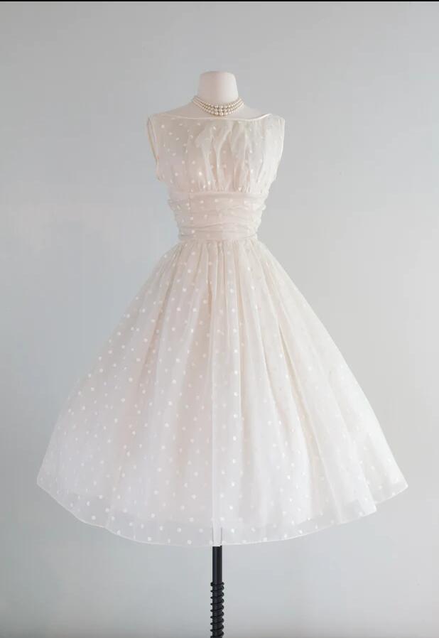 Vintage Wedding Dresses Tea Length Short Sleeves 1950s A Line Retro Bridal Gowns