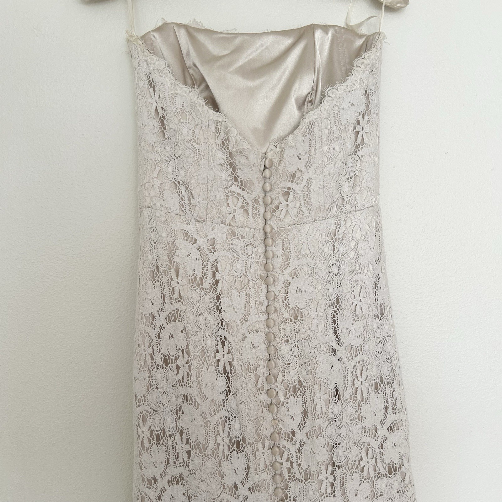 Blush by JLM Size 2 Ivory/Champagne Lace Mermaid Sweetheart Train Button Back