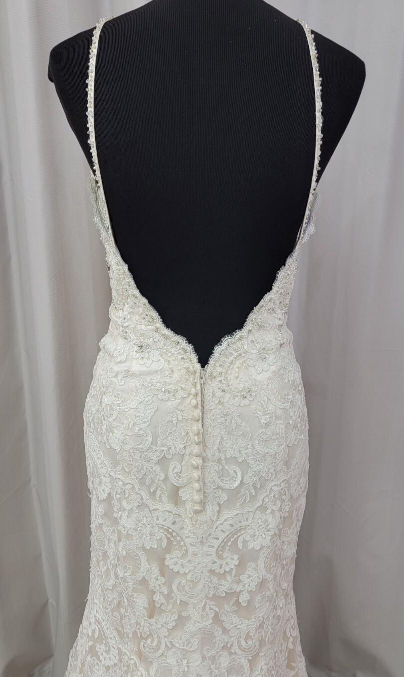Blu Morilee Bridal 5415 Wedding Dress Sheath Fit Flare Fitted Beach V Neck Lace