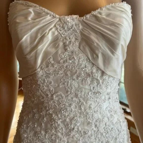 * Maggie Sottero Cream Beaded Taffeta Strapless Wedding Gown Bridal Dress Size 4