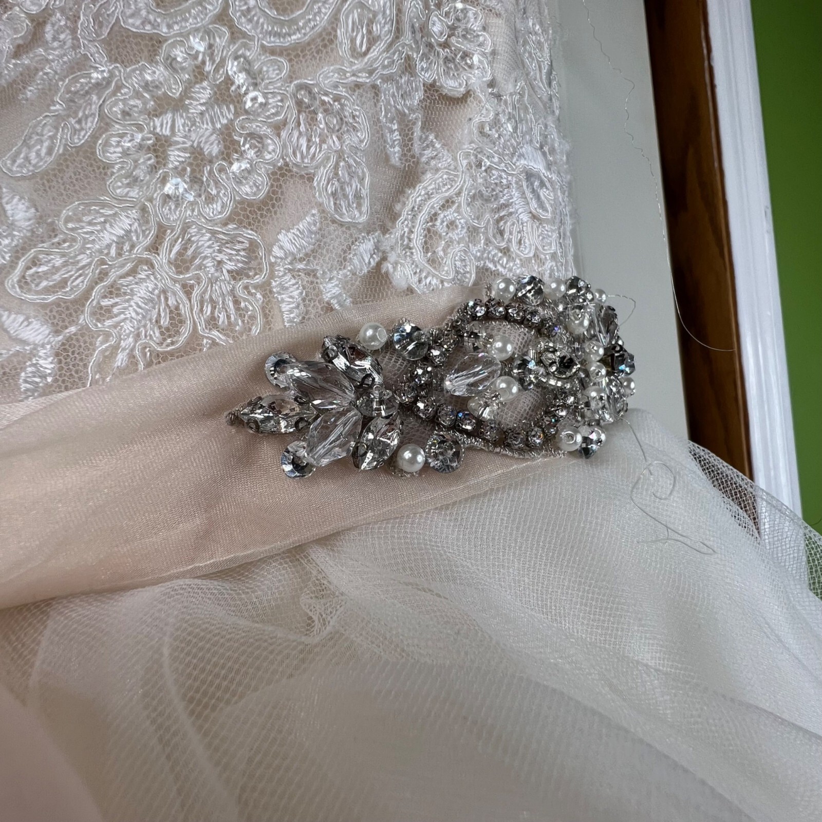 Morilee Madeline Gardner Beaded Strapless Lace Ruffled Wedding Ballgown US 10