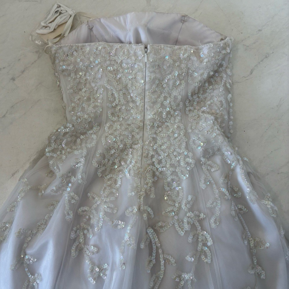 NEW Cache White Sequin Strapless Wedding Dress Size XS Formal Classic Poofy