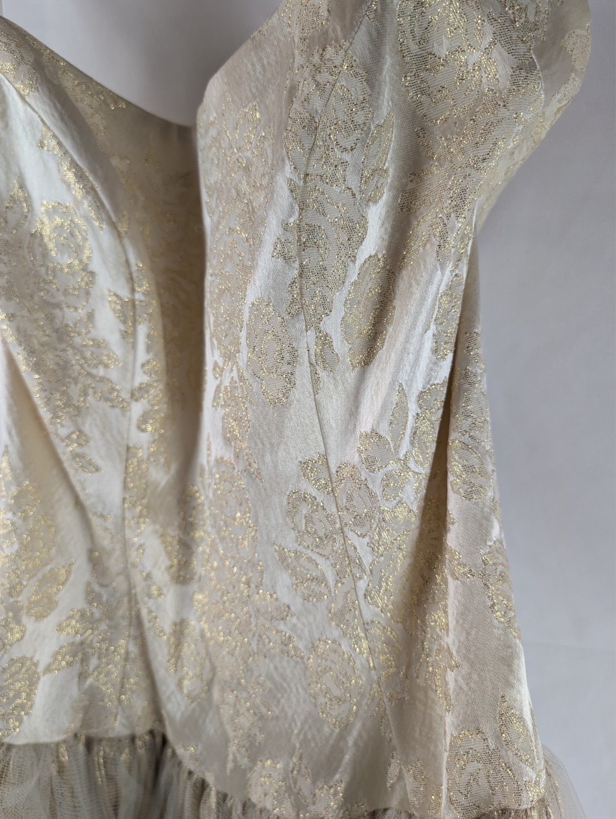 Loralie Ivory Gold Jacquard Halter Wedding Gown 40s 50s Era Layered Tulle Size 8