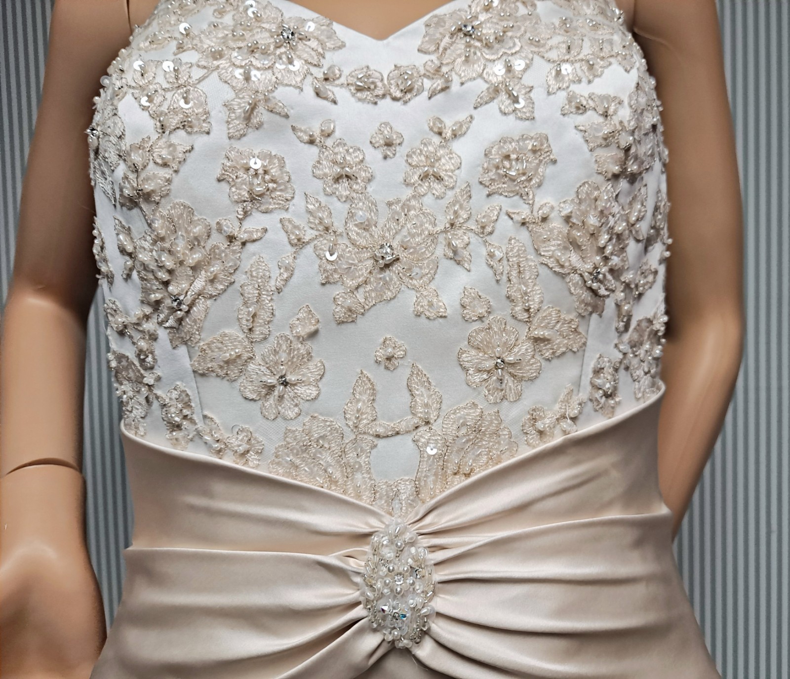 💖Vintage Davids Bridal Ivory Halter Neck Beaded Formal Wedding Dress Size-8