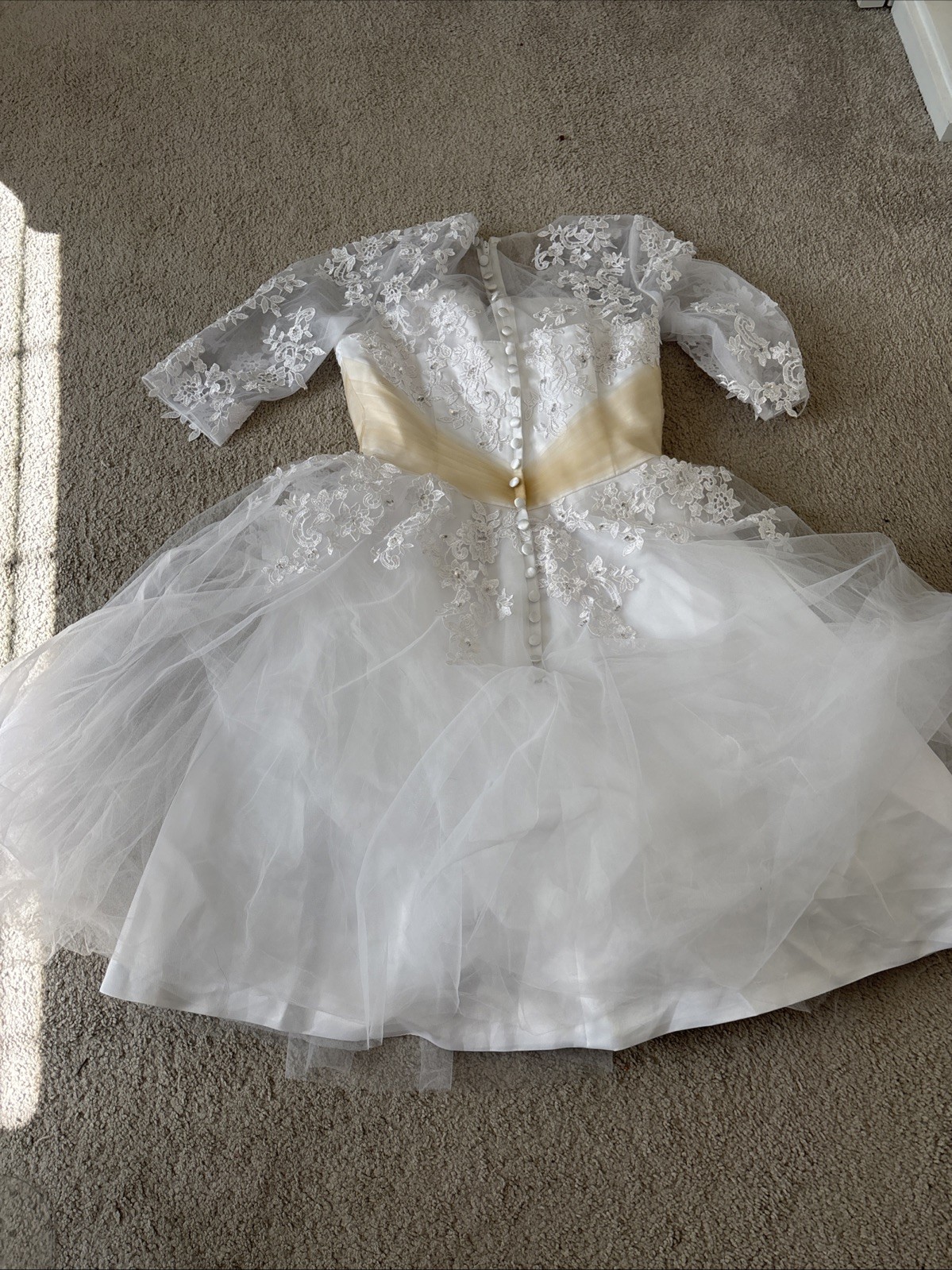Elegant Short Wedding Dresses Tea Length Lace Satin Long Sleeves Bride Gowns Sz8