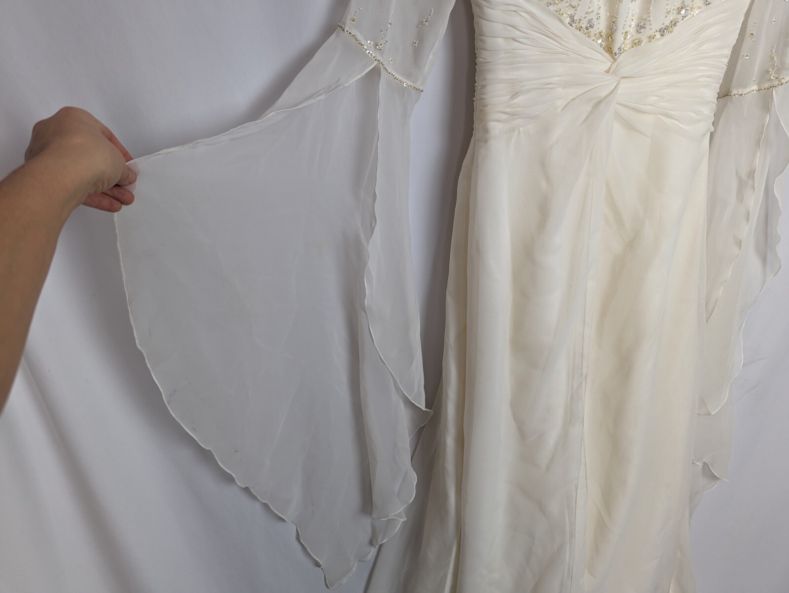St. Patrick Sz 6 Ivory Wedding Gown Long Draped Sheer Sleeves Train Embellished
