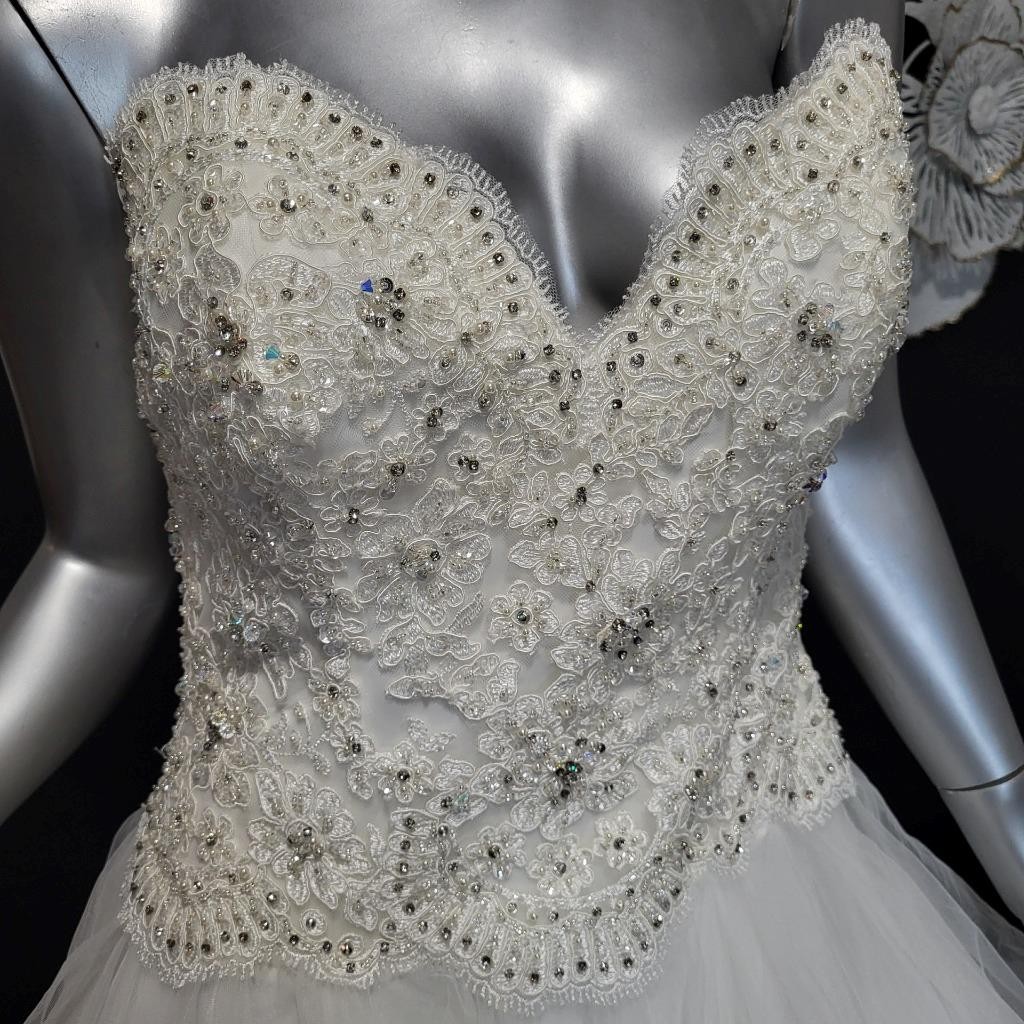 NWT~$2250~MORILEE~6/8~IVORY EMBELLISHED STRAPLESS FIT & FLARE WEDDING DRESS