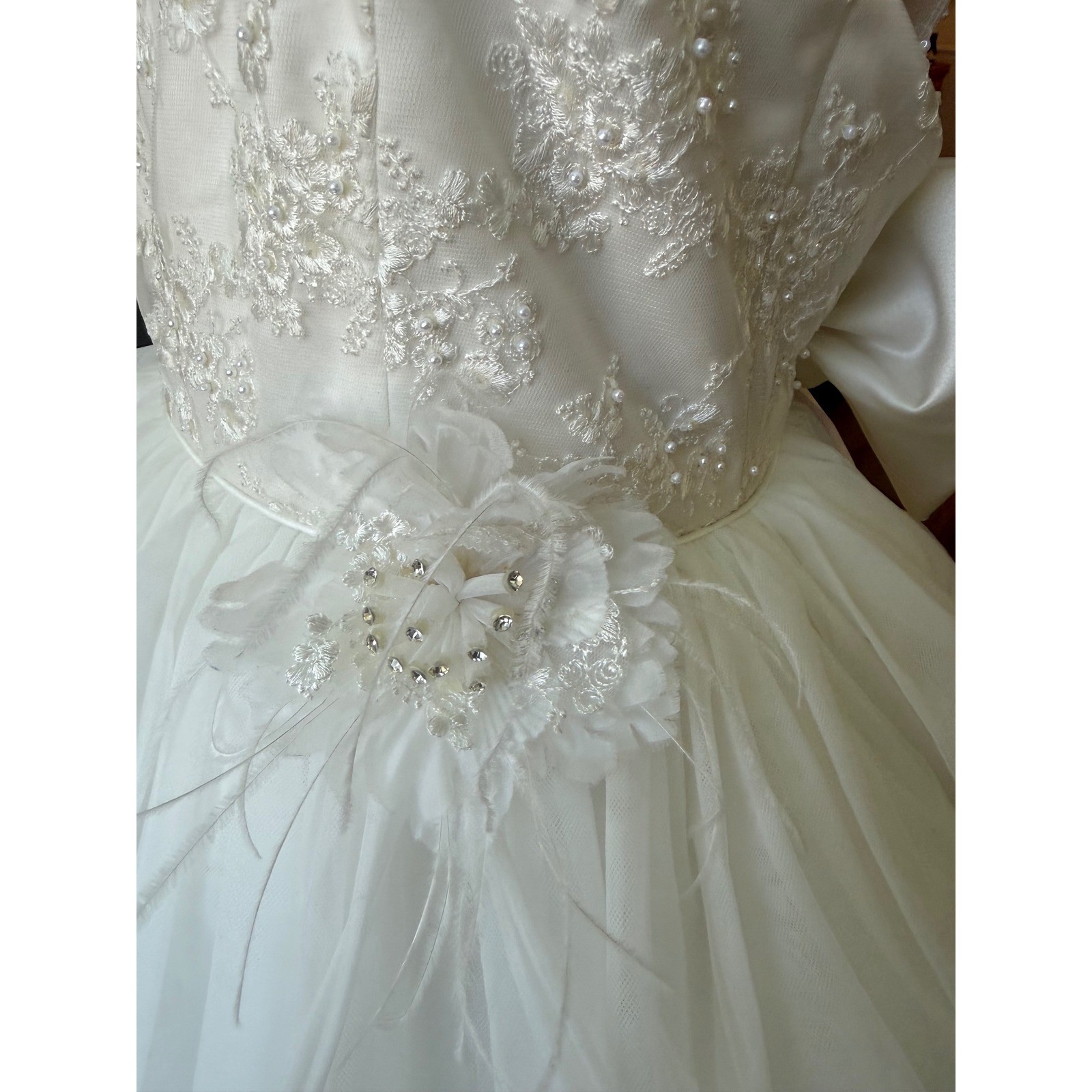 Vintage Tulle Beaded Tiered Ruffle A-Line Tea Length Wedding Dress Size 16 Bow