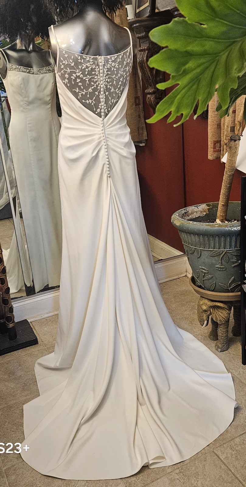 Vintage 2004 Ivory Bridal Gown Illusion Back Covered Buttons Chapel Train Sz 10
