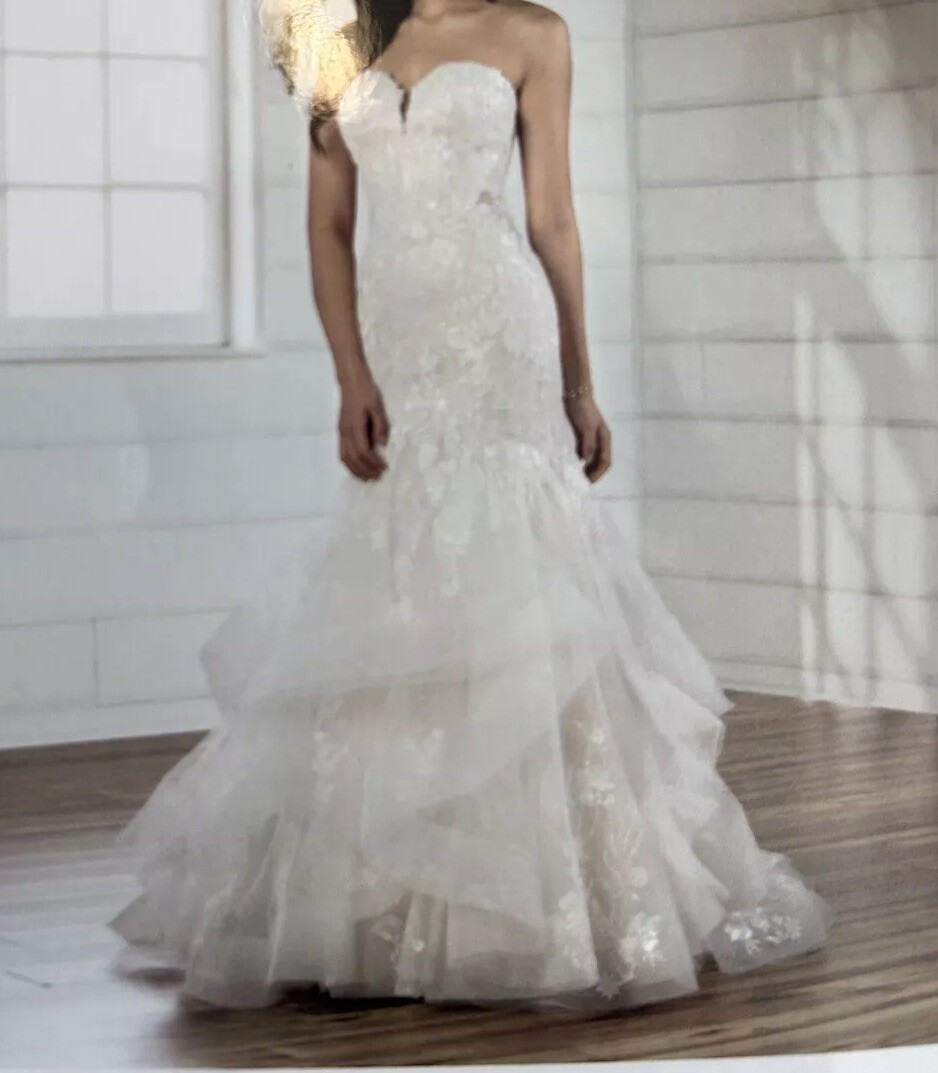 Essence Of Australia All Who Wander Wedding Dress D2908 Rare Discon Sz 12