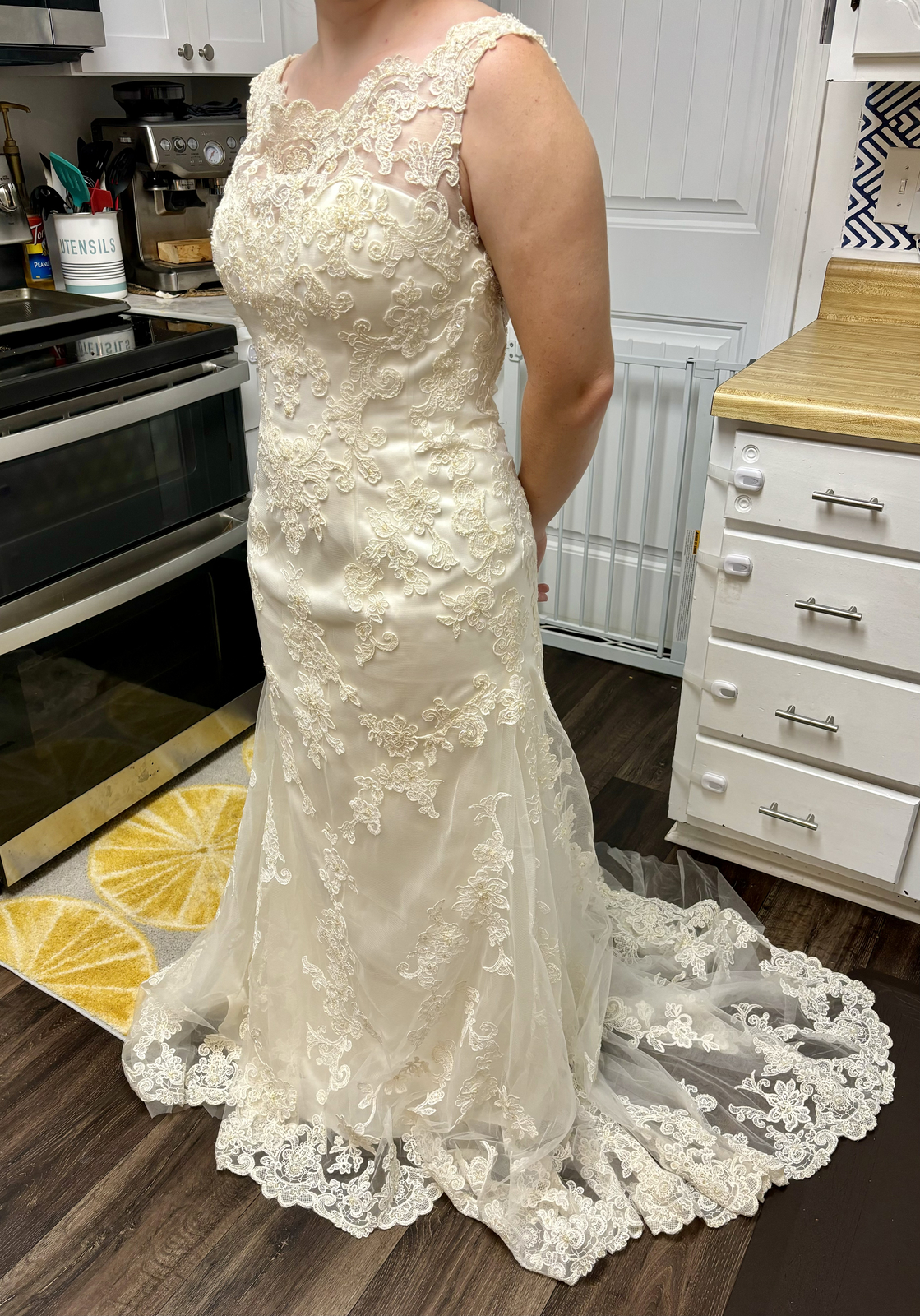 Casablanca Bridal Style 2004 Wedding Dress Size 12